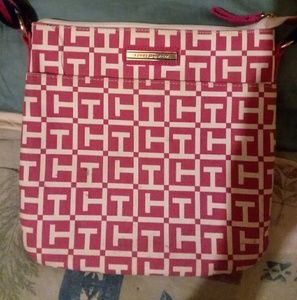 Tommy Hilfiger purse